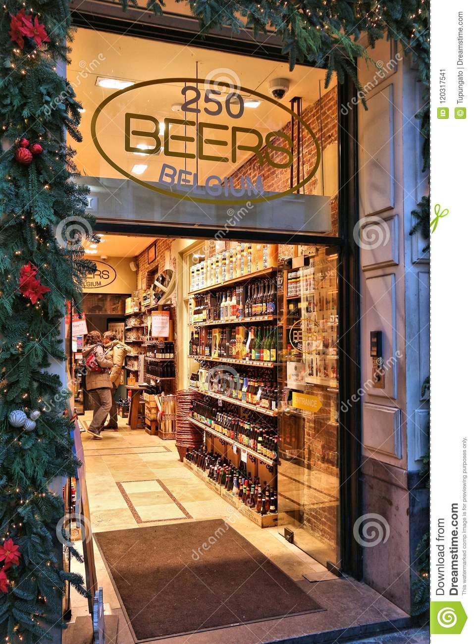 kycom_(11月02日)西北油田首座“注气+掺稀”先导工程投产成功(图2) kycom_(11月02日)西北油田首座“注气+掺稀”先导工程投产成功(图2)