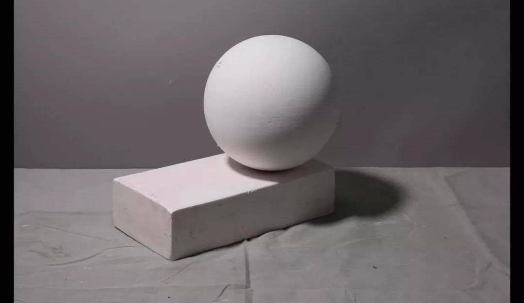 
素描几何体步骤图片 教程视频 简朴的素描静物教程步骤视频【