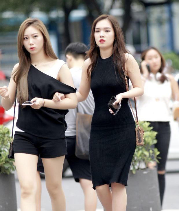 SCOB建筑和景观设计事务所在西班牙巴塞罗那设计的滑板公园-KY.COM(图1)