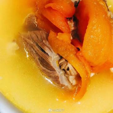 上帝归来！AC米兰官宣伊布回归签半年靠他救主“KY.COM”(图1)